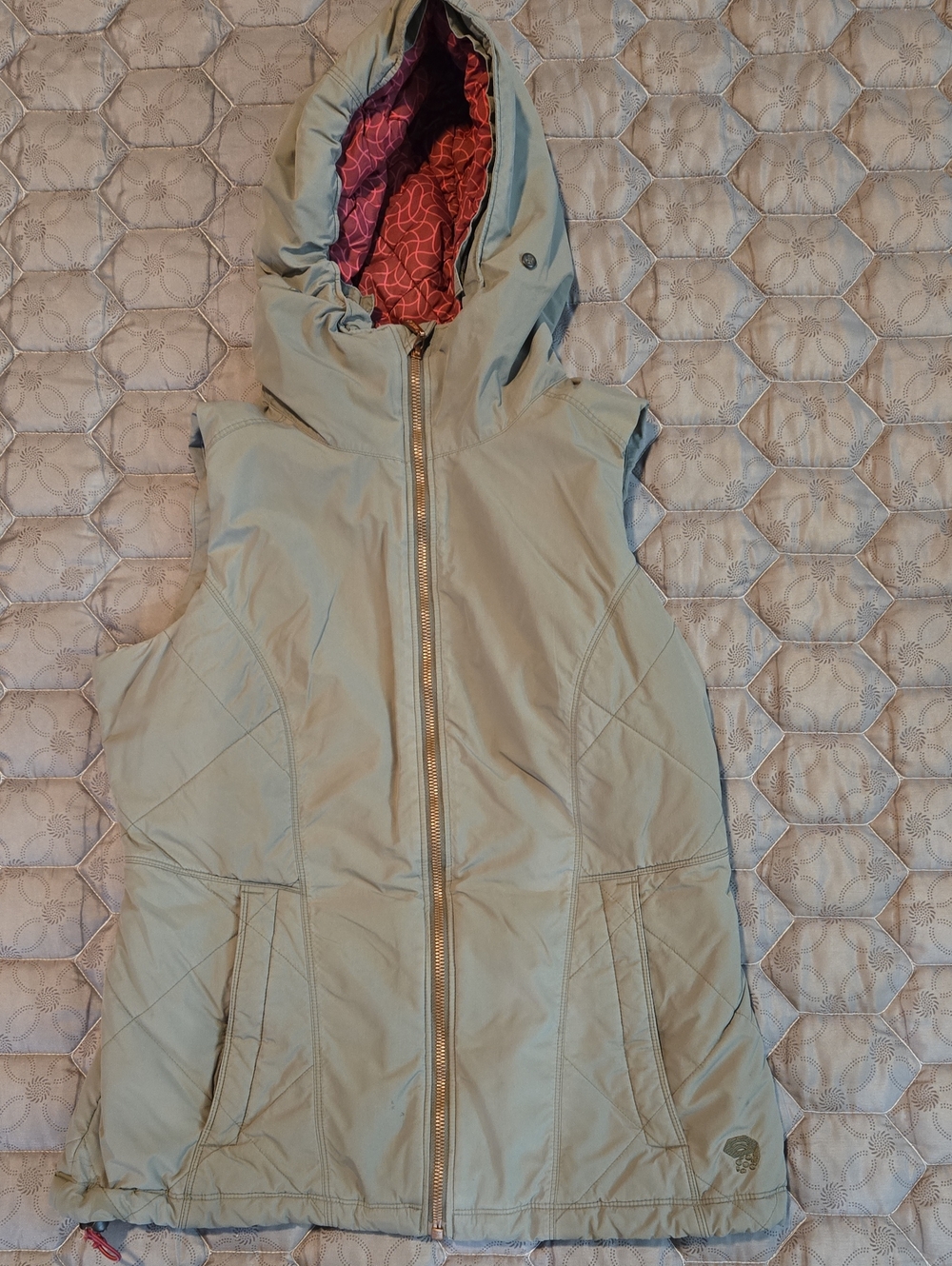 Mountain Hardwear Light Green Hooded Quilted Vest with Patterned Lining